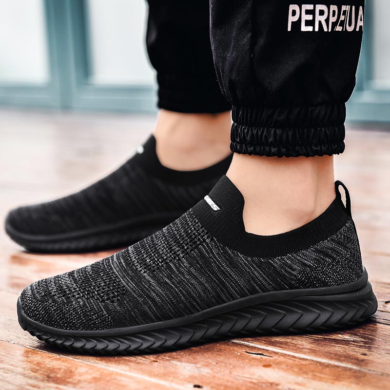 Big Size Supersoft Sports Shoes Men Socks Sneakers for Running Shoes Man