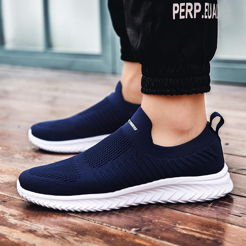 Big Size Supersoft Sports Shoes Men Socks Sneakers for Running Shoes Man