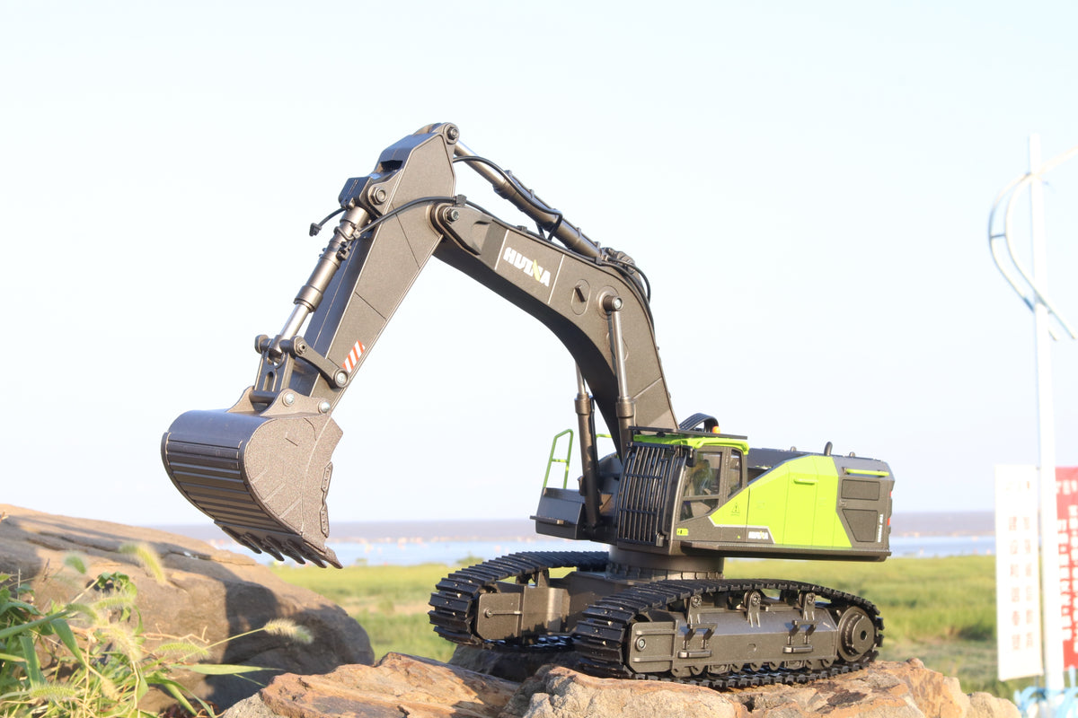 Newest model Huina 1593 Cost Effective 1:14 Scale 22 Channels 2.4GHz RC Excavator