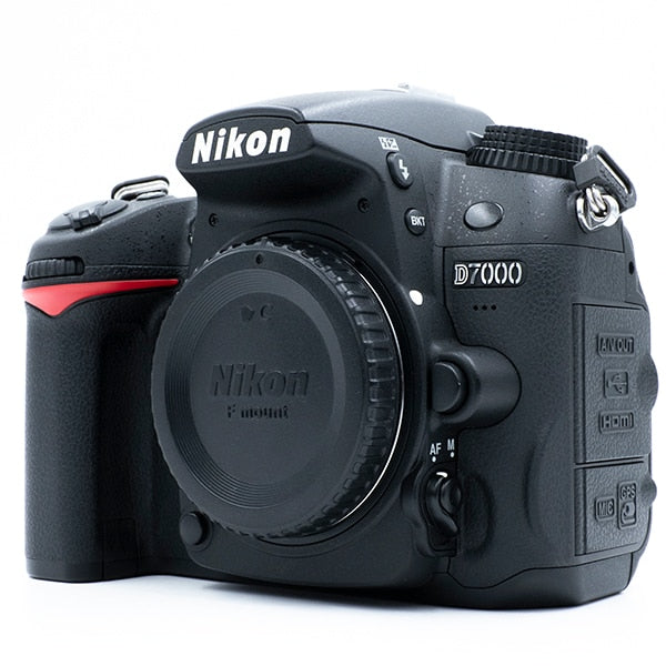 Nikon D7000 DSLR Camera