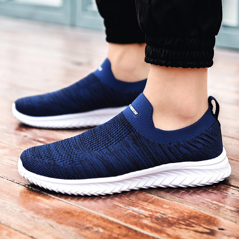 Big Size Supersoft Sports Shoes Men Socks Sneakers for Running Shoes Man